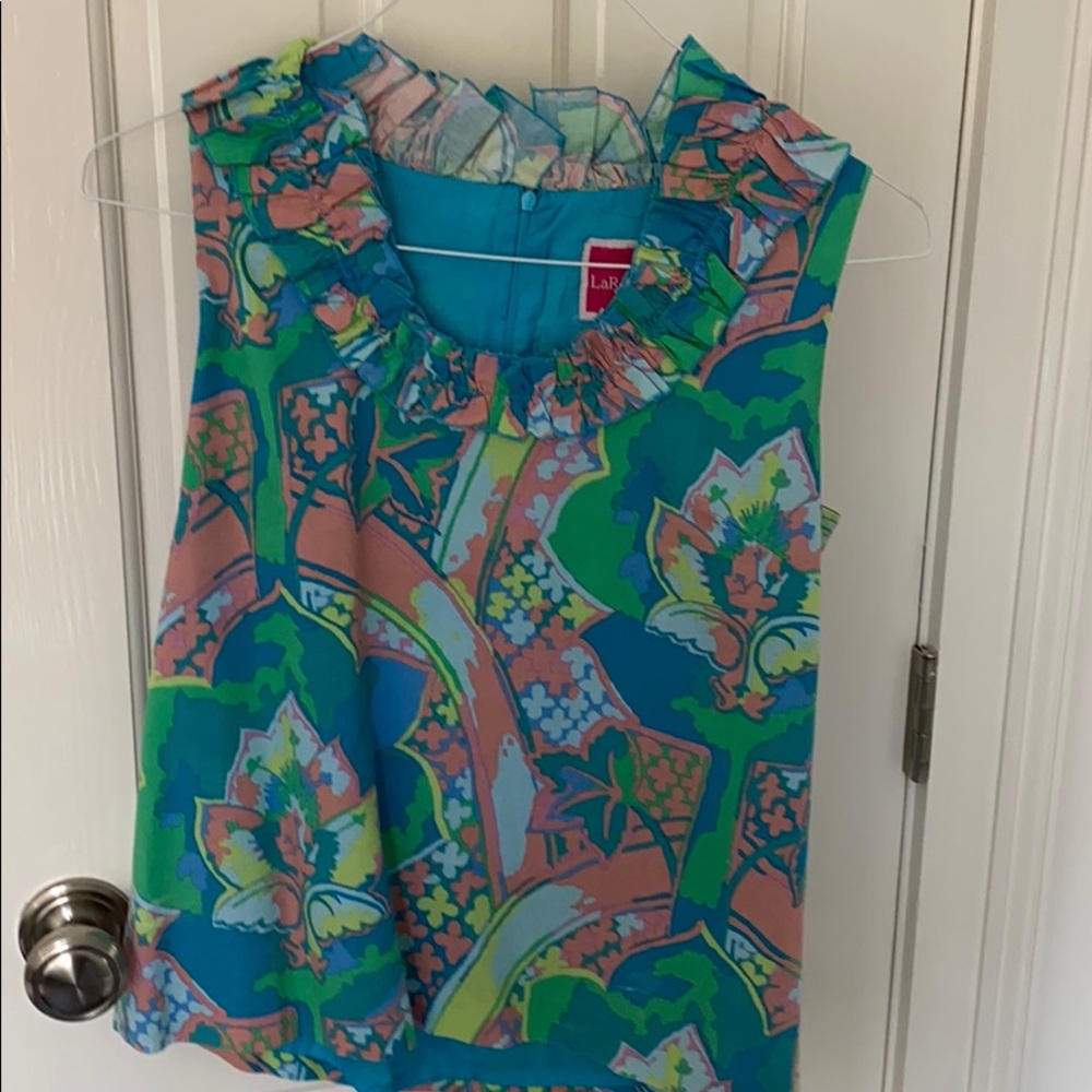 Sleeveless blouse